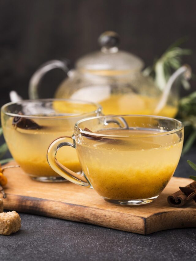 8 Anti-Inflammatory Drinks to Reduce Bloating