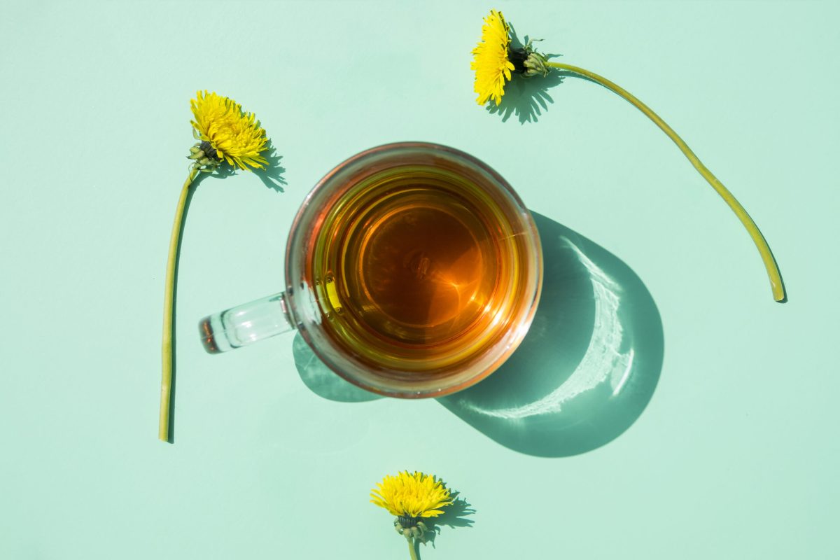 flat-lay-tea-cup-still-life digestion